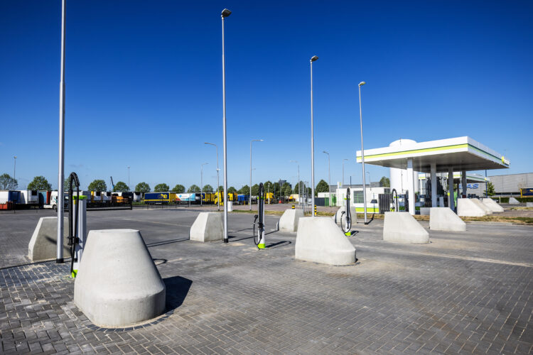 Laadplein Veghel (mei 2025) (6)